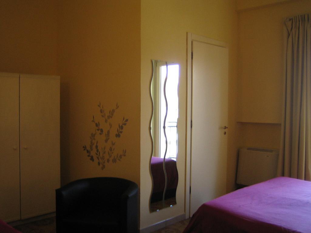 Albergo Carpino Mangone  Buitenkant foto